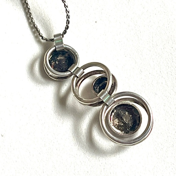 Elegant Gold and Silver Pendant Necklace by Elizabeth Garvin Designs - Picture 4 of 15